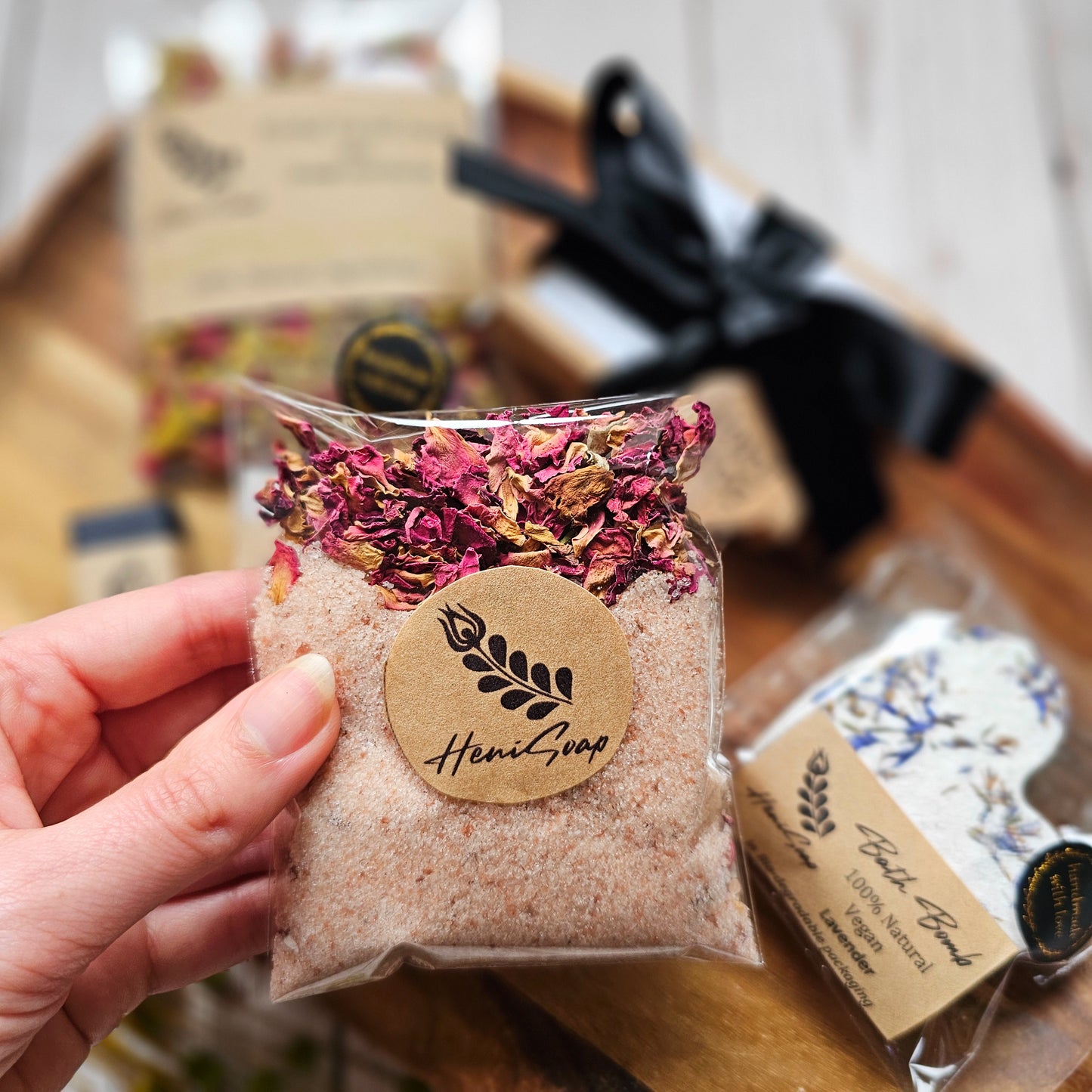 Rose scented Himalayan bath soak