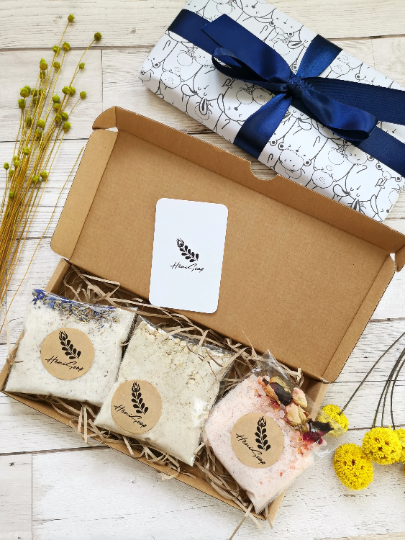 Relaxing Bath Salt Packets Set