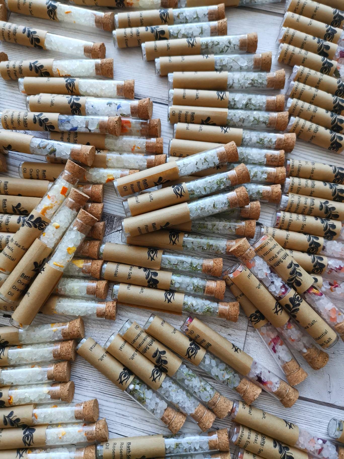 tiny favours