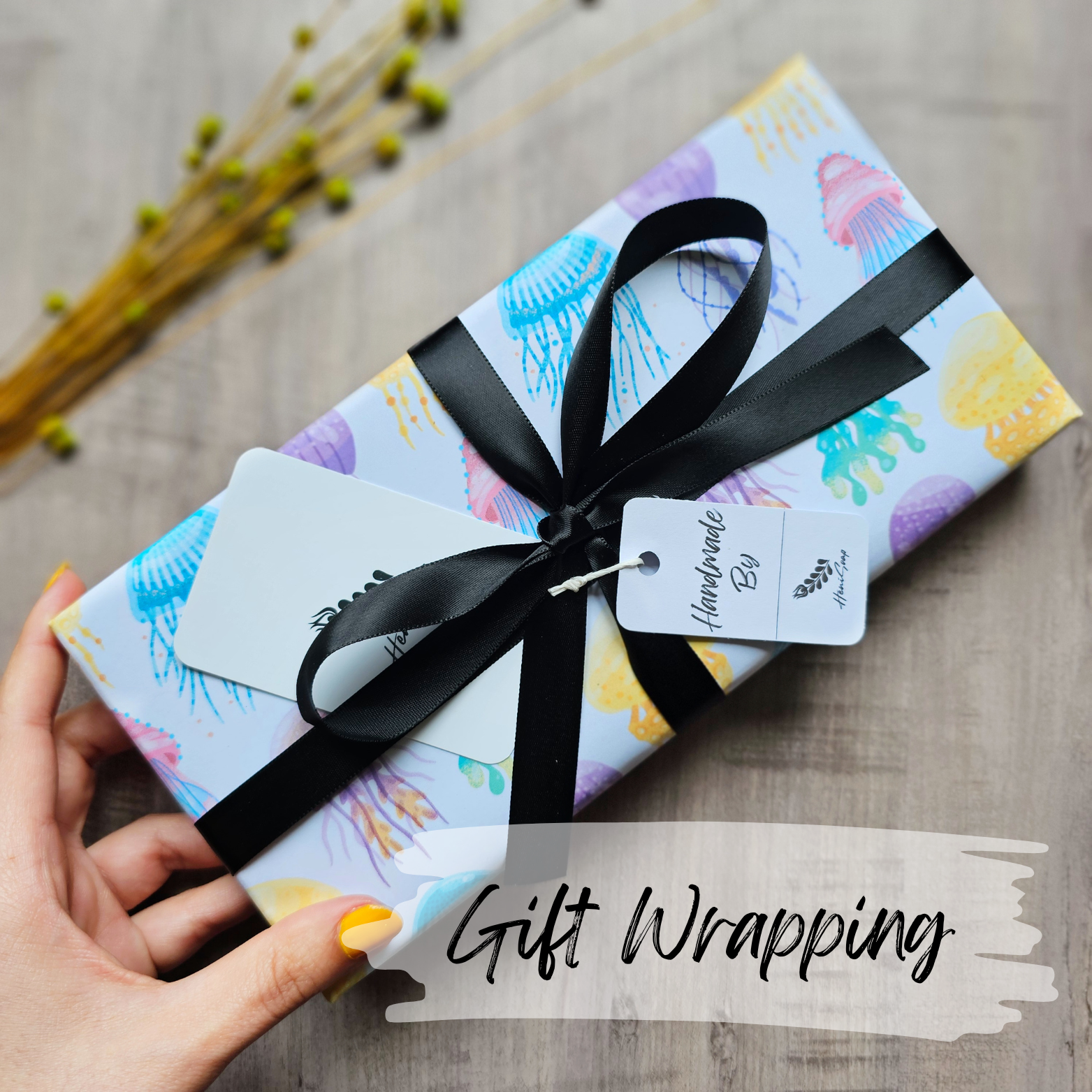 available with gift wrapping